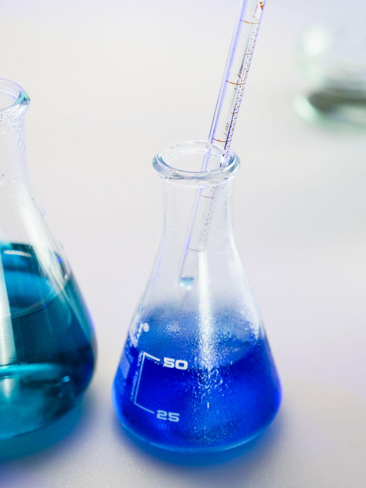 2-Methyl-5-nitro-1H-isoindole-1,3(2H)-dione Manufacturer